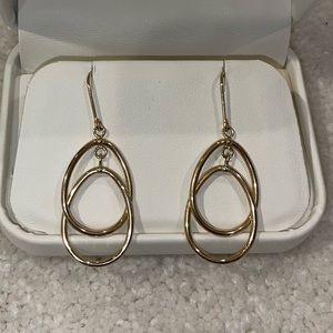 Gold Flora Gems Dangle Earrings